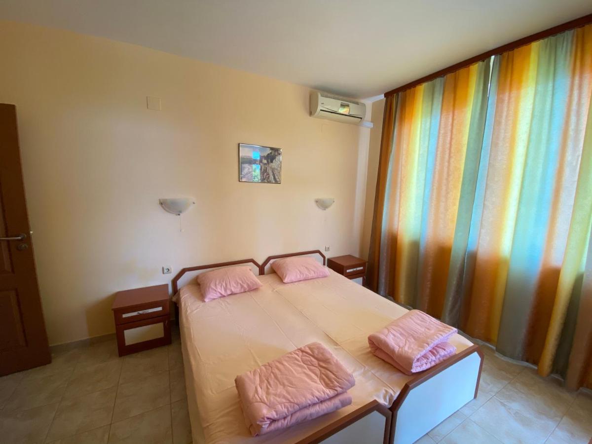 Sunny Guest House ラヴダ エクステリア 写真